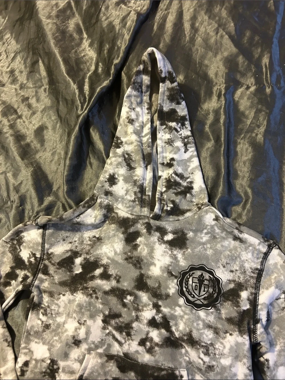 Epic Threads Black & Gray Tie-Dye Hooded Sweatshirt 🌹